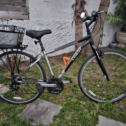 TREK VERVE 1 $200