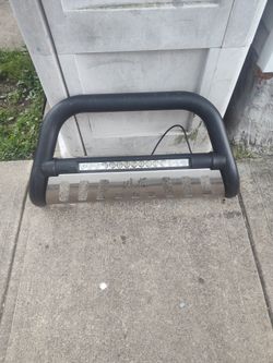 Light Led Bull Bar $250/Bestoffer Or Trade 