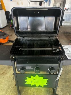 PROPANE GRILL