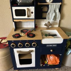 Wooden Play Kitchen 