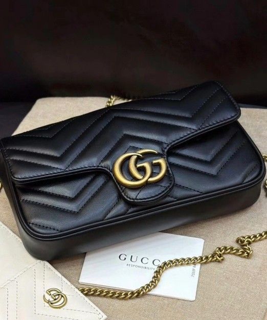 Ladies' Vintage Double G Crossbody Bag