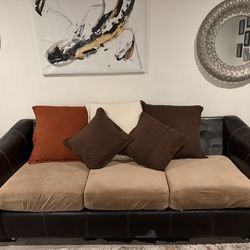 Living room Sofa/ Loveseat / Chair