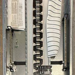 Type BR 100amp 30 space Indoor Main Breaker