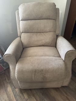 Recliner Chair 