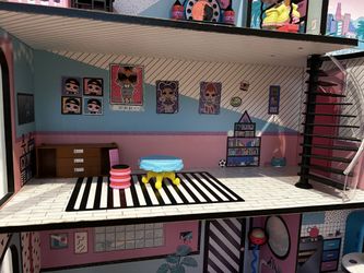 LOL DOLL HOUSE