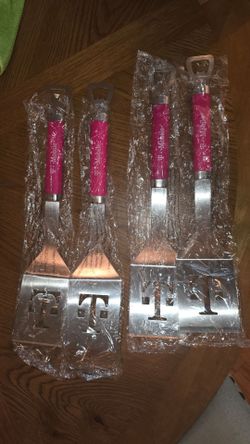 T-Mobile promo BBQ grilling spatula