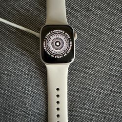 Apple Watch 8 41mm Gps Only