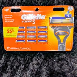 Gillette refills for ur Fusion 5 ),,pack
