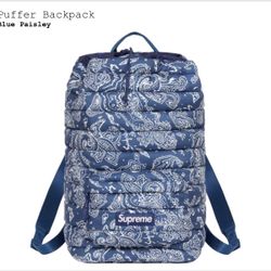 Supreme Puffer Backpack Blue Paisley 