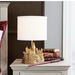 ✨ Harry Potter Hogwarts Castle Table Lamp – Pottery Barn Teen (Collector / Discontinued) ✨