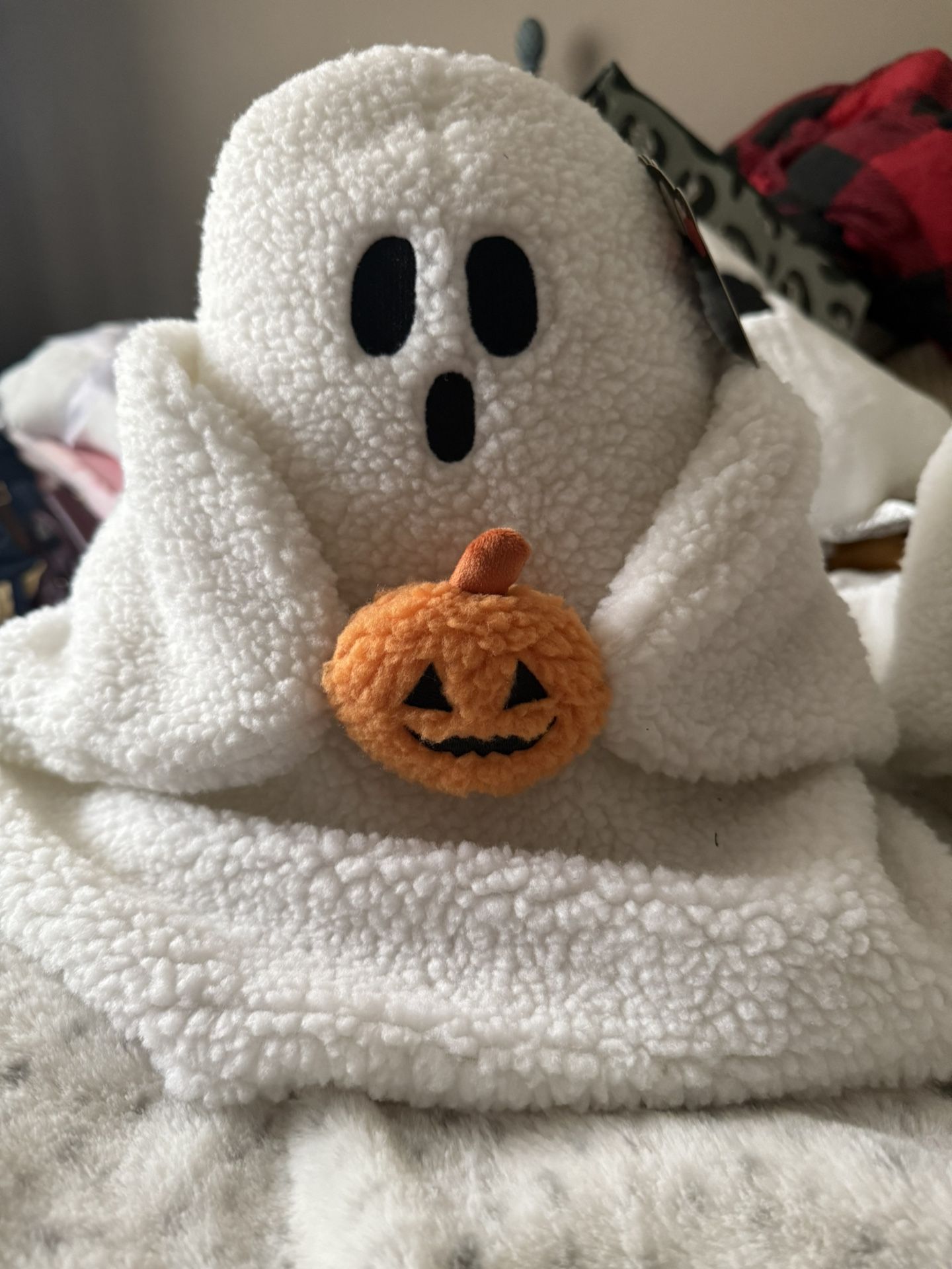 Sherpa Ghost Pillow With Pumpkin