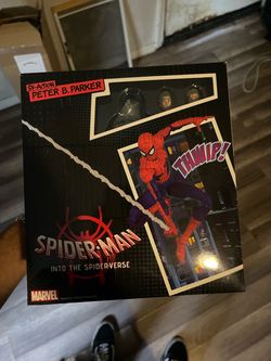 SV-Action Peter B. Parker Spider-Verse Figure
