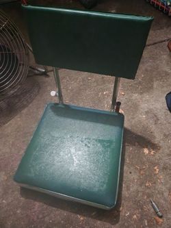 Folding Bleacher Char