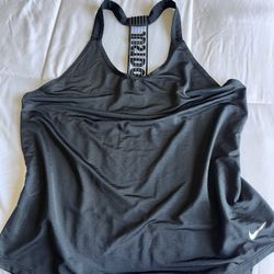 Nike Top 