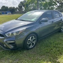 2021 Kia forte premium