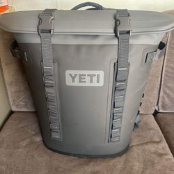 Yeti M20 Backpack Soft Cooler 