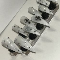 White Press On Nails 