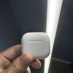 AirPods 4
