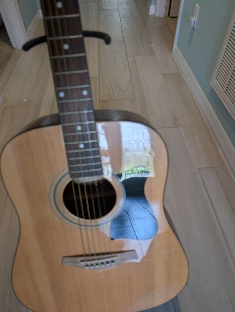 mildly Used Ibanez Jampack IJV50 + Extra String+ Extra Pick (No Tuner)