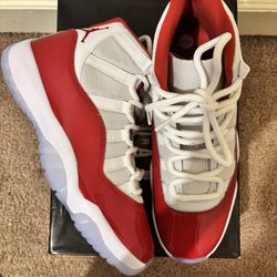 AIR JORDAN 11 RETRO 