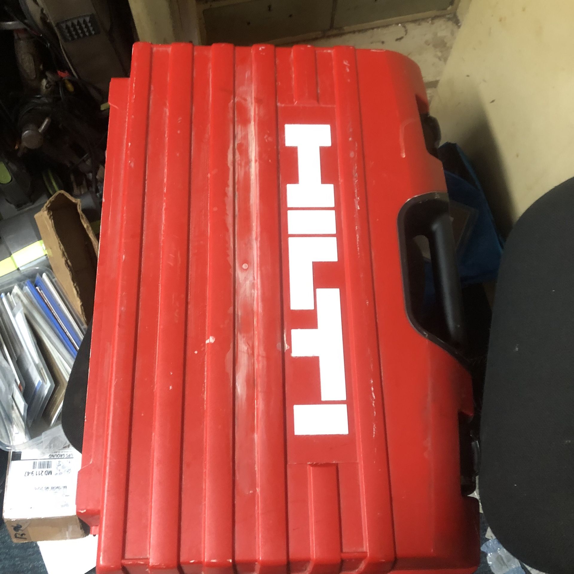 Hilts hat 28 anchor tester