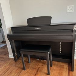 Yamaha Clavinova 