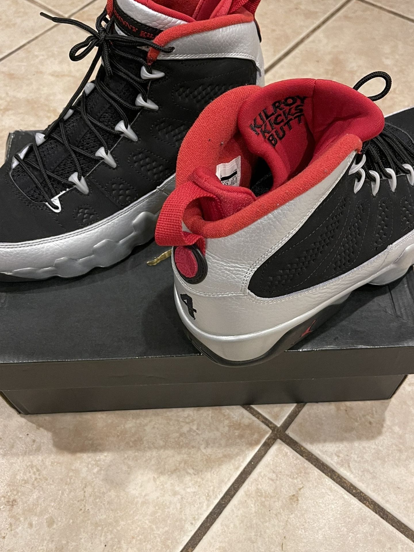 Nike Air Jordan 9 (Size 8 )”Kilroy Kicks Butt”