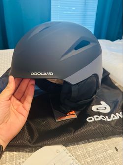 Adult/Youth Helmet! Brand new! See all pics!