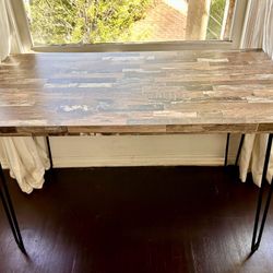 Gorgeous Modern Rustic Wood Desk / Table with Hairpin Legs – Great Condition!