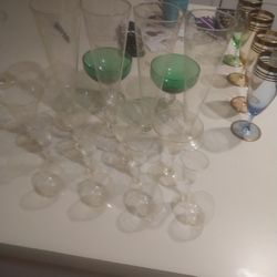 16 Peice Formal Glassware 