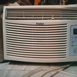 Window 10,000btu ac and portable 8,000btu ac with remote Control 