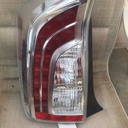 2010-2015 Toyota Prius Left Side Taillight