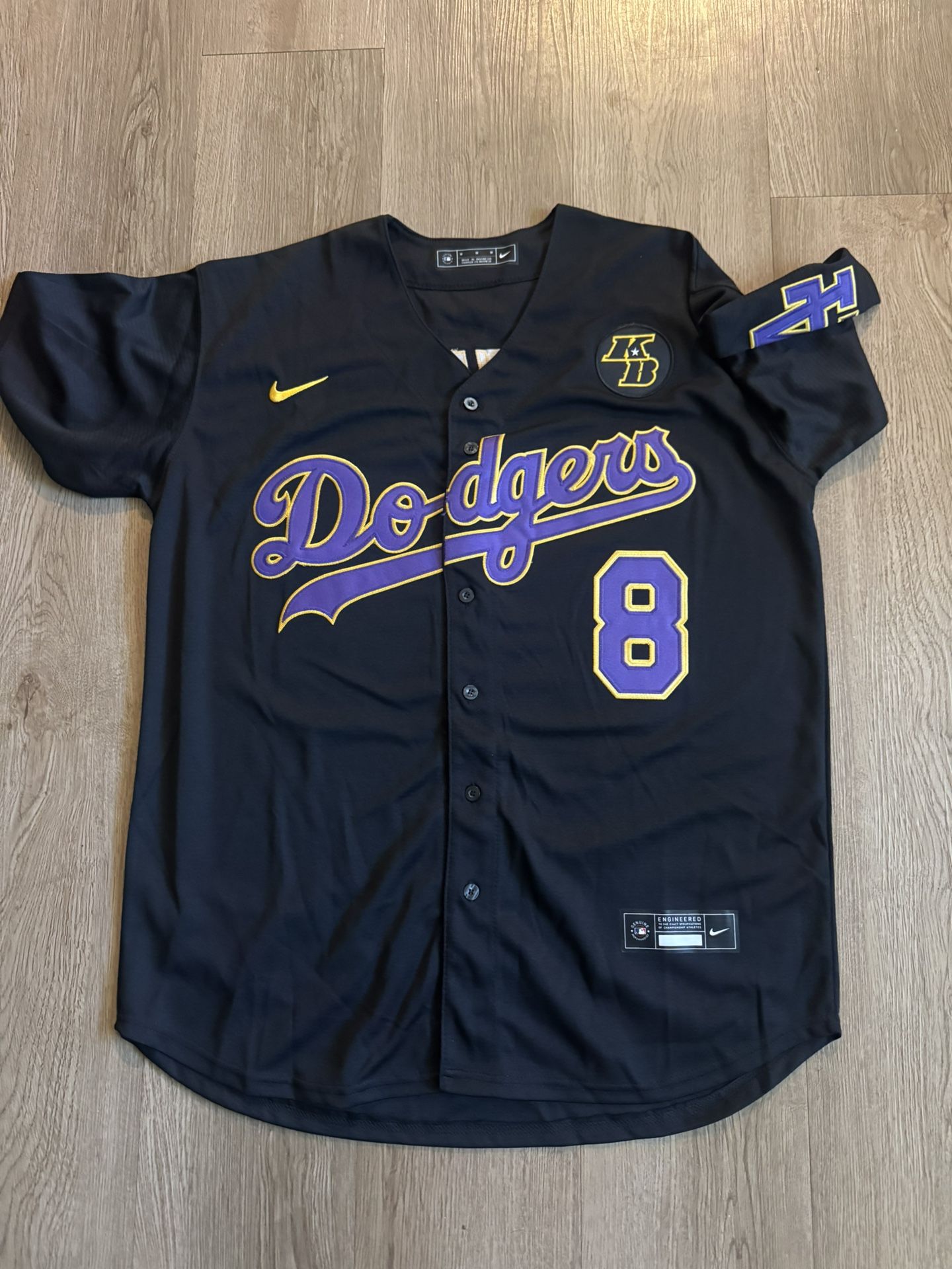 Dodgers Kobe Edition Size medium