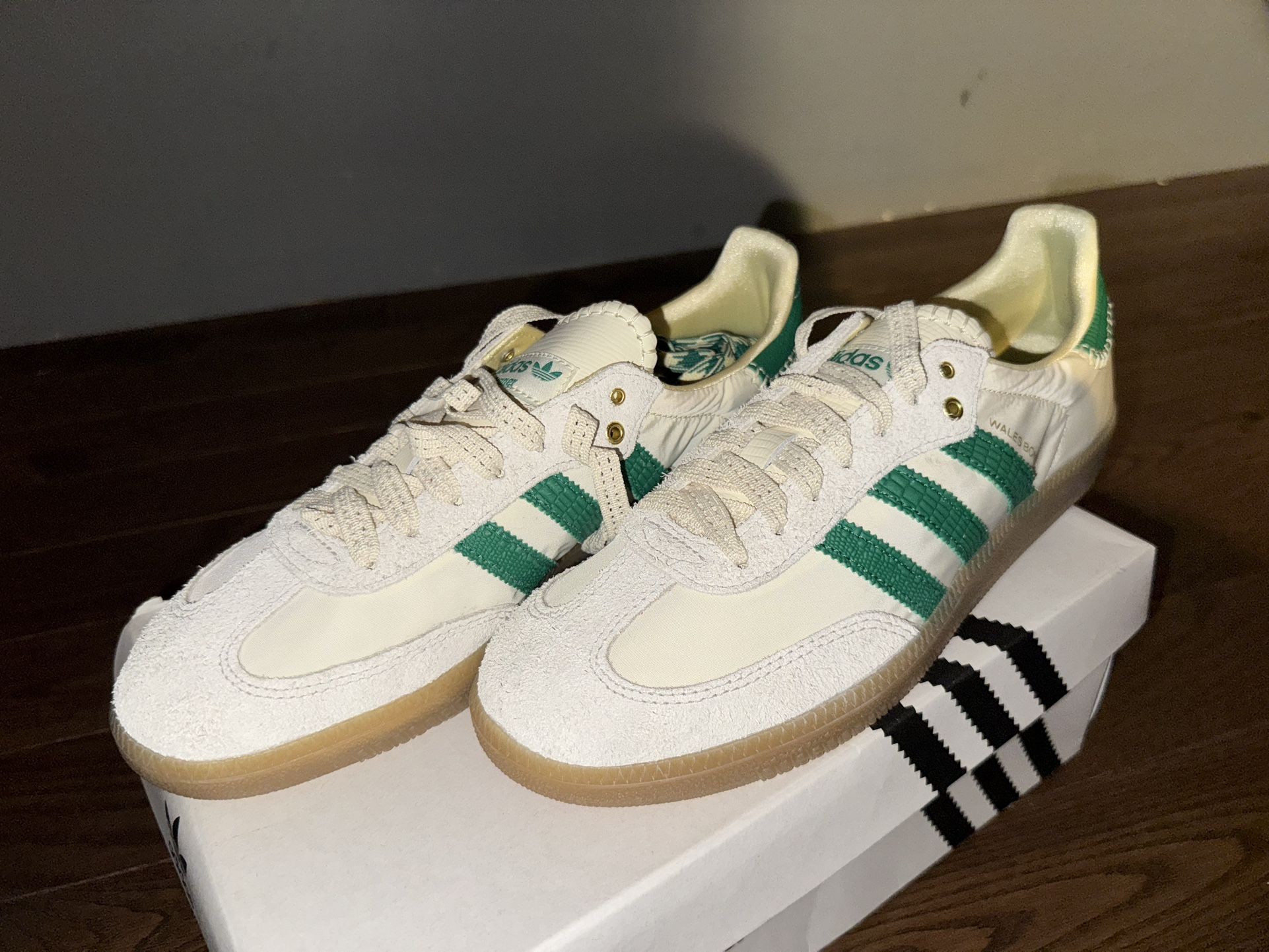 Samba ‘Creme’ SIZE 9