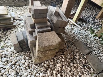 Concrete Retaining Wall Blocks Lot