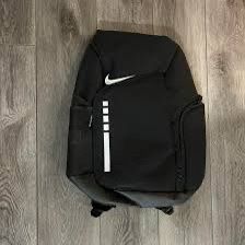 Nike Elite