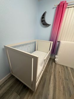 Baby crib