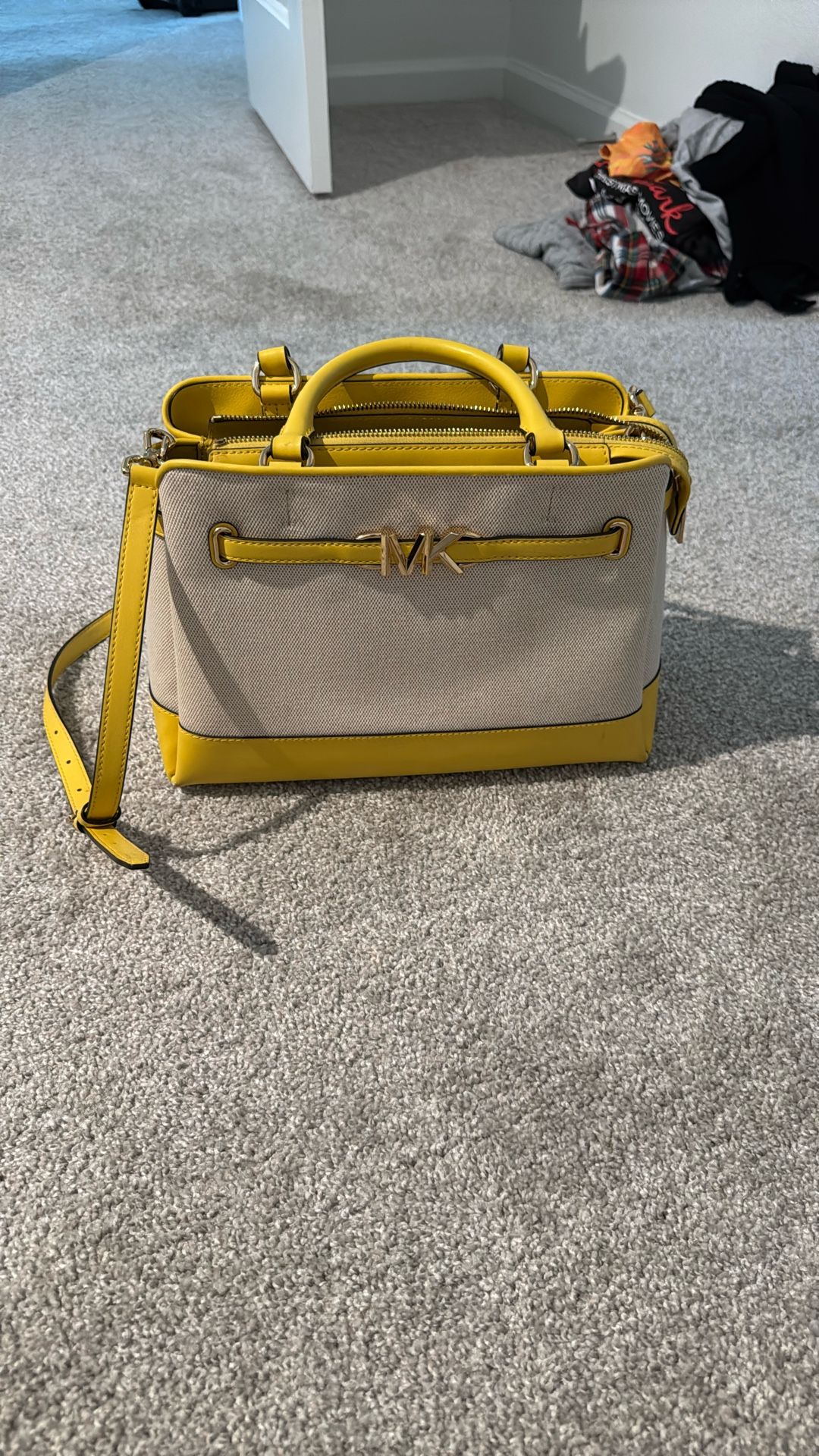 Michael Kors purse