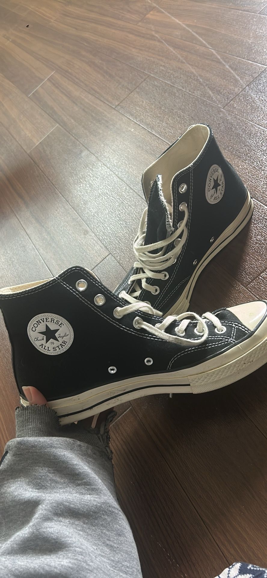 Men’s converse