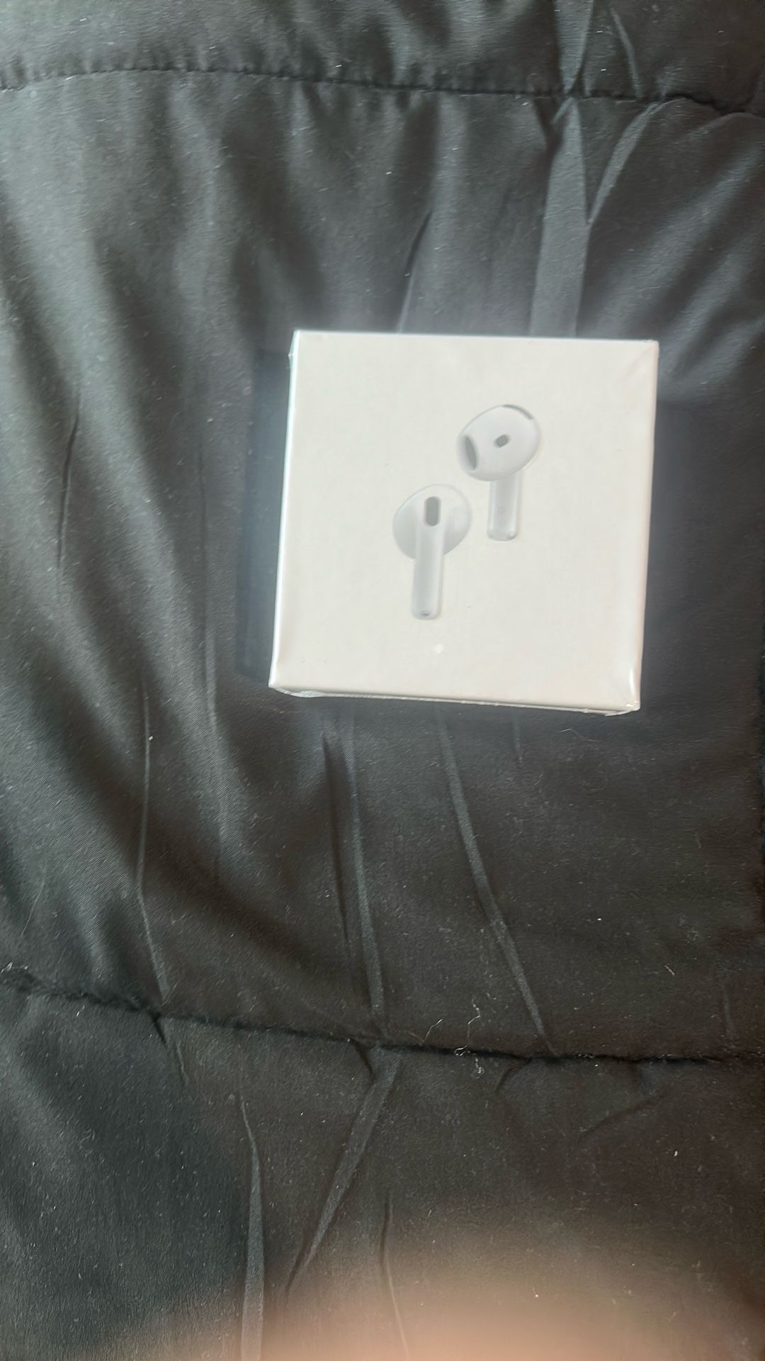 Apple AirPod 4 With Active Noise Cancellation