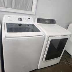 SAMSUNG SET STEAM WASHER AND ELECTRIC DRYER 