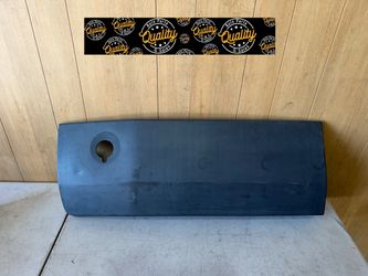 2015 2016 2017 2018 2019 2020 2021 2022 2023 2024 Ford Transit 150, 250, 350 Driver Side Left Side Rear Door Lower Molding