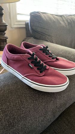 Vans men’s burgundy shoes SIZE 10