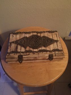 Bone Jewelry Trinket Box 9x6x3 inch