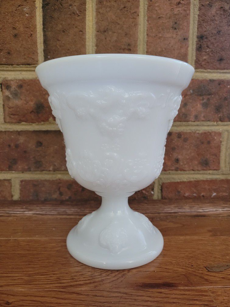 Vintage Milk Glass Pedestal Flower Vase Planter M4300 by E.O. Brody Co.