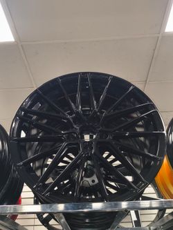 Precision Engineered for Your Vehicle Don't settle for stock. These 18" rims offer a sleek, aggressive look for most sedans and crossovers, inc