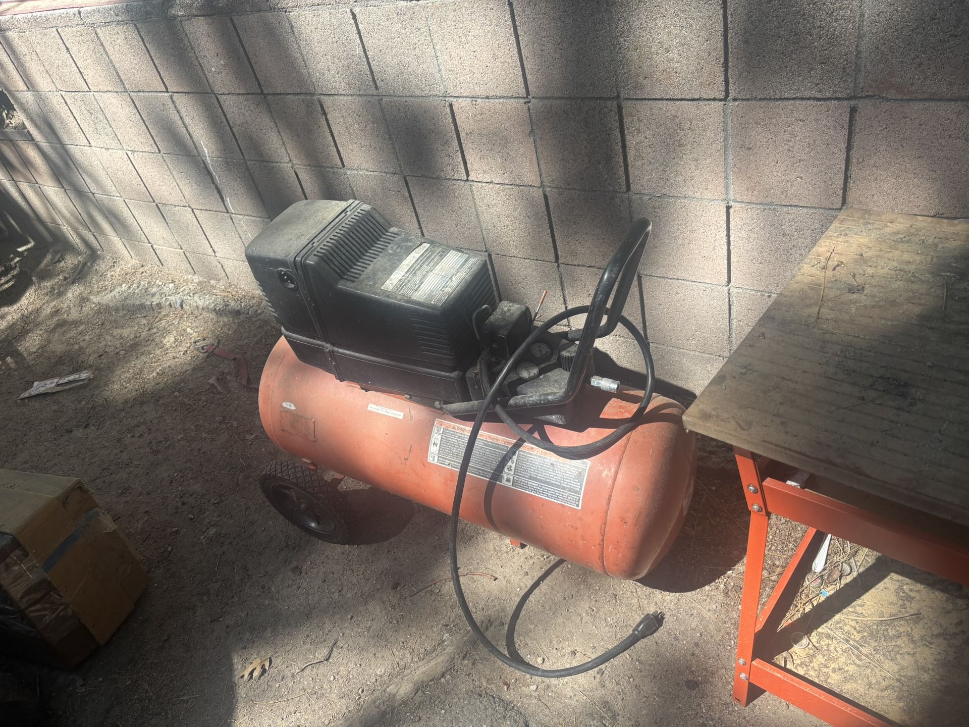 Craftsman 25 Gallon Air Compressor