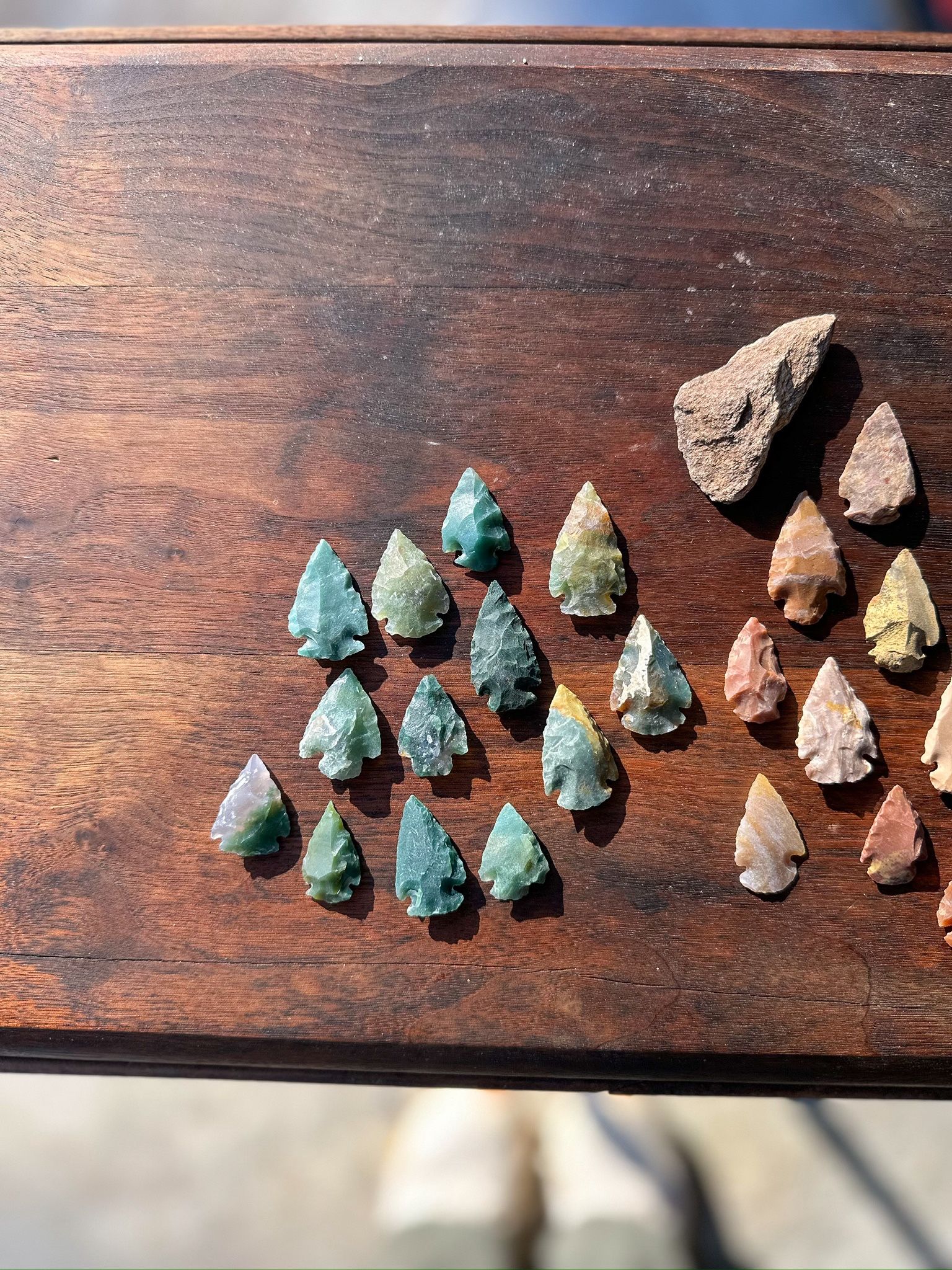 ** ARROW HEADS LOT Likely Modern Replicas **