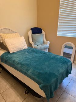 Wicker 9 Piece Bedroom Set