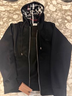 BB black hoodie
